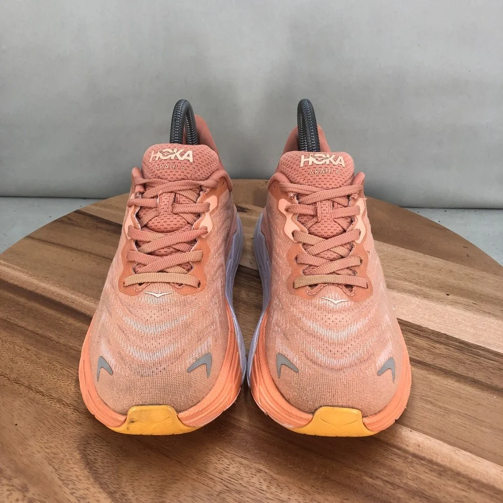 Hoka Arahi 6 Womens Running Shoes Salmon Pink Orange Size 6.5 B